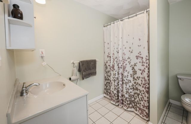 50 Dutton Road, Pelham, NH 03076