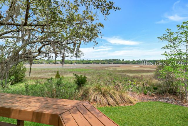 21 Long Marsh Ln, Hilton Head Island, SC 29928