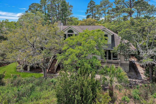 21 Long Marsh Ln, Hilton Head Island, SC 29928
