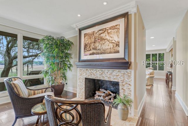 21 Long Marsh Ln, Hilton Head Island, SC 29928