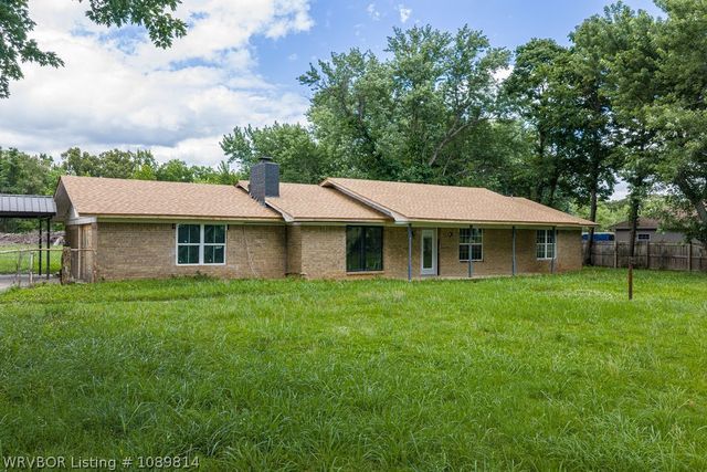 3416 Red Hill Road, Alma, AR 72921