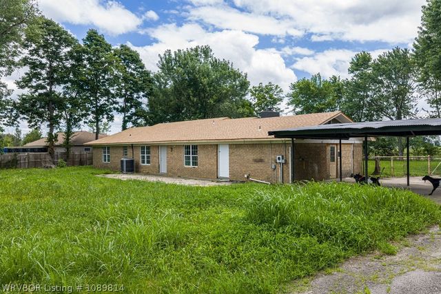 3416 Red Hill Road, Alma, AR 72921