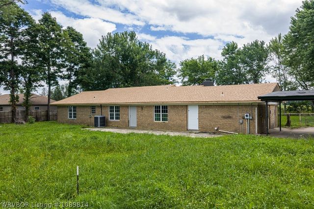3416 Red Hill Road, Alma, AR 72921