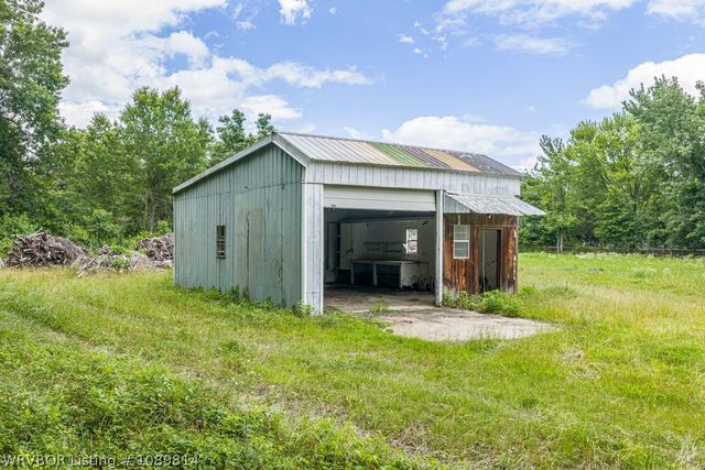 3416 Red Hill Road, Alma, AR 72921