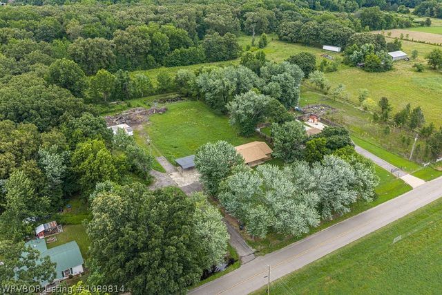 3416 Red Hill Road, Alma, AR 72921