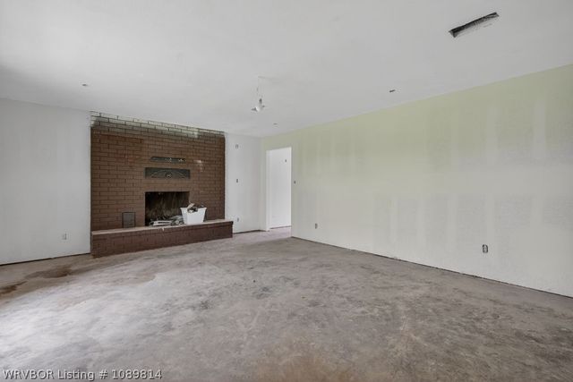 3416 Red Hill Road, Alma, AR 72921