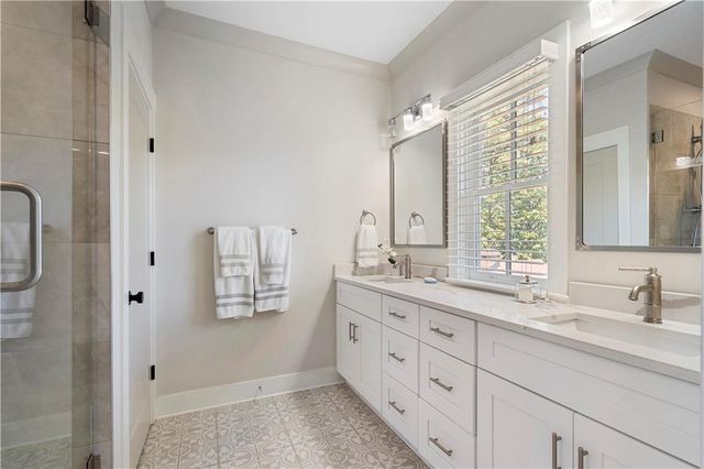 1053 Atlantic Drive NW B, Atlanta, GA 30318
