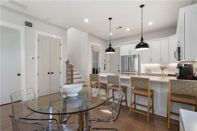 1053 Atlantic Drive NW B, Atlanta, GA 30318