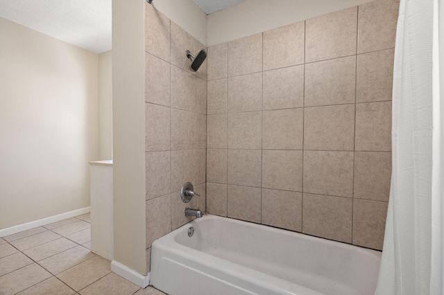 1083 Beech Street, Saint Paul, MN 55106