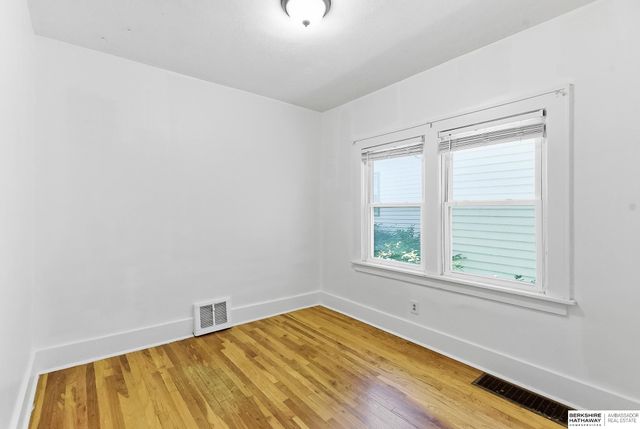 338 N 36th Street, Omaha, NE 68131