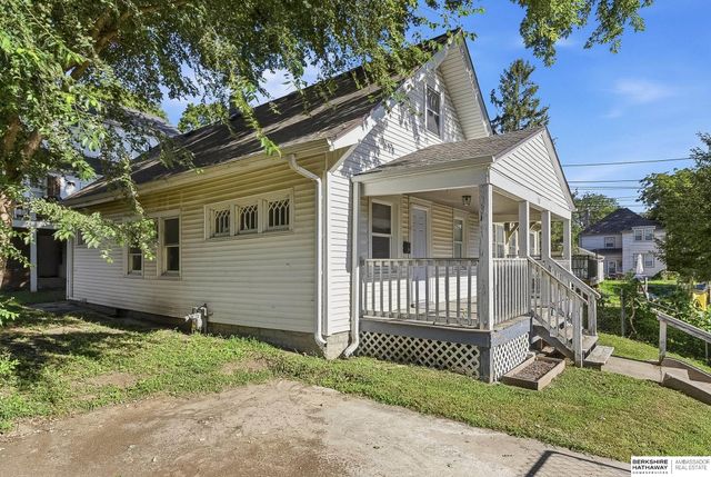 338 N 36th Street, Omaha, NE 68131