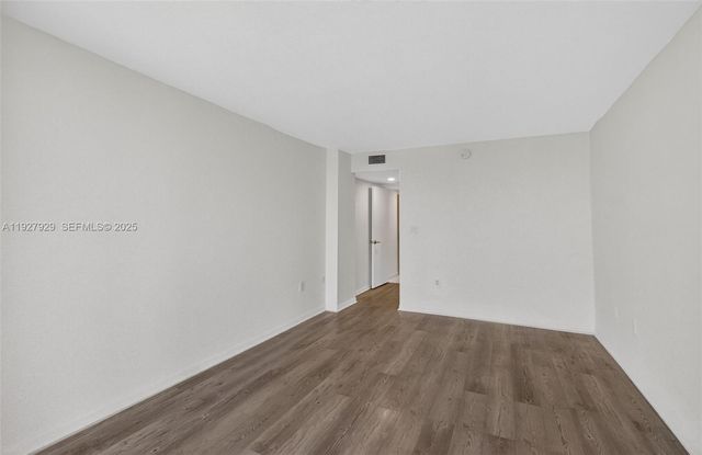 600 Grapetree Dr 8FS, Key Biscayne, FL 33149