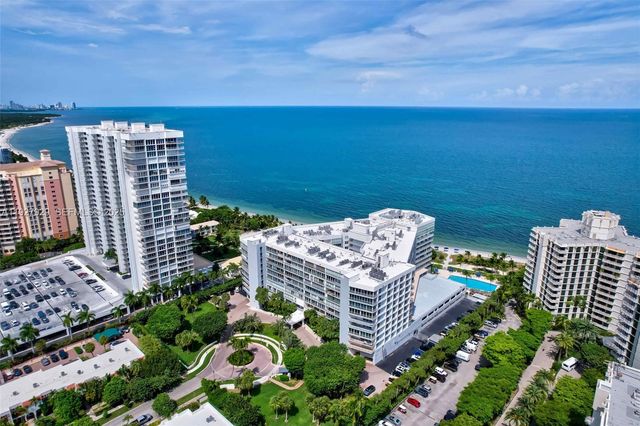 600 Grapetree Dr 8FS, Key Biscayne, FL 33149
