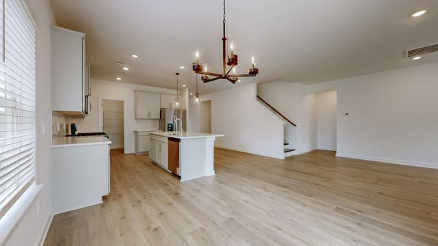 418 Long Dr, Smyrna, TN 37167