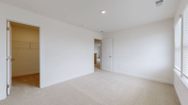 418 Long Dr, Smyrna, TN 37167