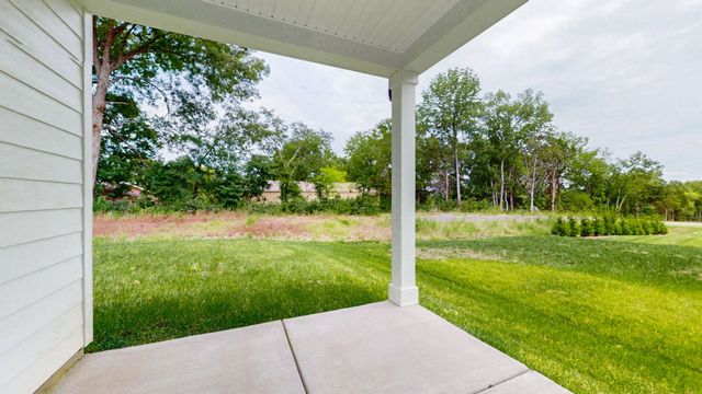 418 Long Dr, Smyrna, TN 37167