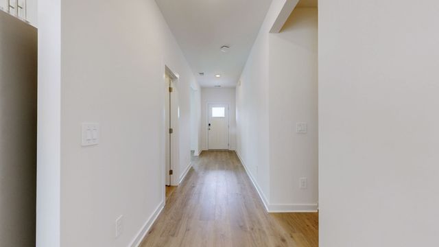 418 Long Dr, Smyrna, TN 37167