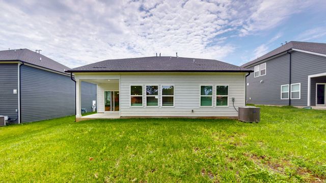 418 Long Dr, Smyrna, TN 37167