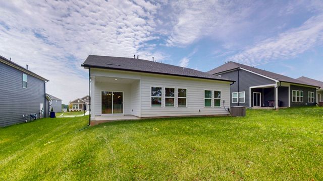 418 Long Dr, Smyrna, TN 37167