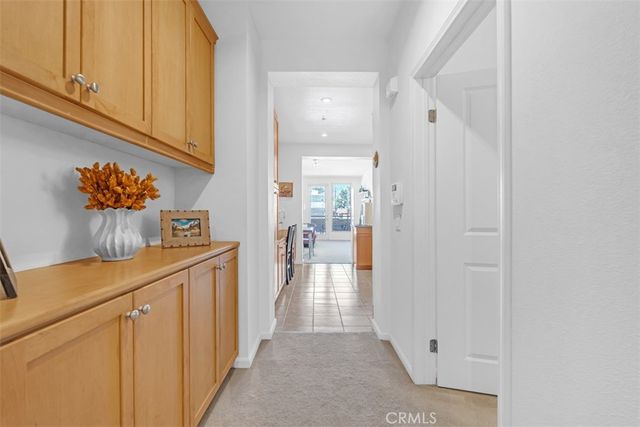 201 E Angeleno Avenue 326, Burbank, CA 91502