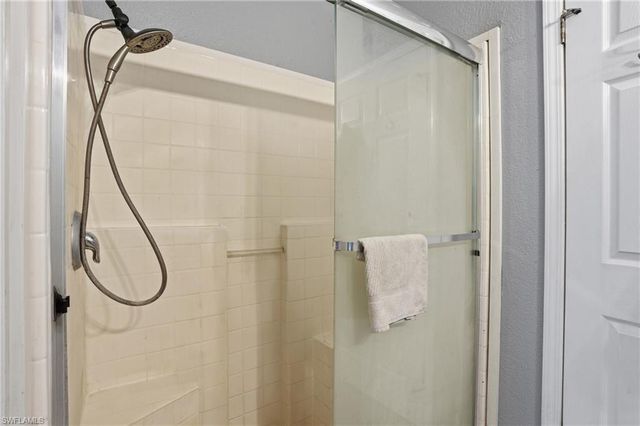 3361 2nd AVE NE, Naples, FL 34120