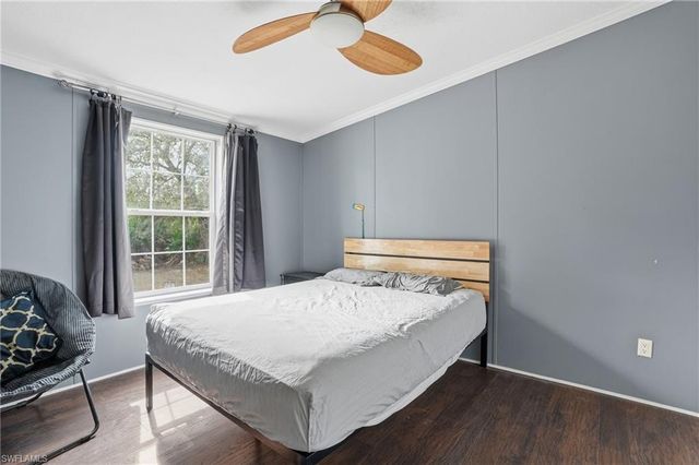 3361 2nd AVE NE, Naples, FL 34120