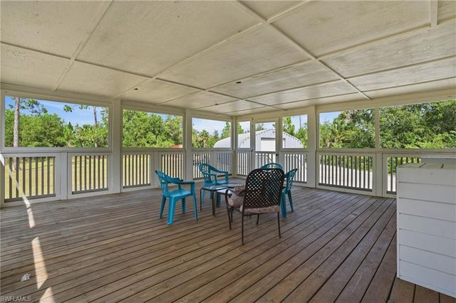 3361 2nd AVE NE, Naples, FL 34120