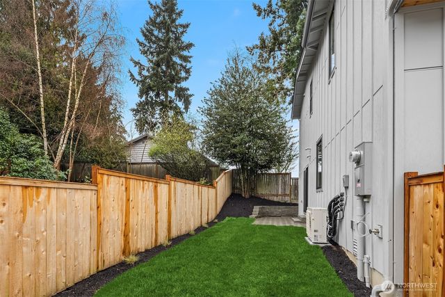 337 18th Avenue, Kirkland, WA 98033