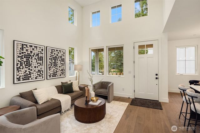 337 18th Avenue, Kirkland, WA 98033