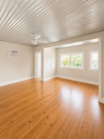 2316 N HIGHLAND AVENUE, Tampa, FL 33602