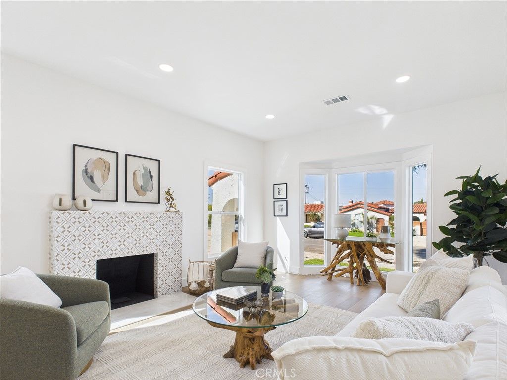 3116 W 78th Place, Los Angeles, CA 90043