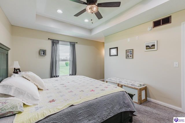 237 Oxmoor Drive, Elizabethtown, KY 42701