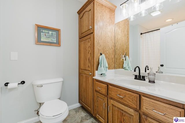 237 Oxmoor Drive, Elizabethtown, KY 42701