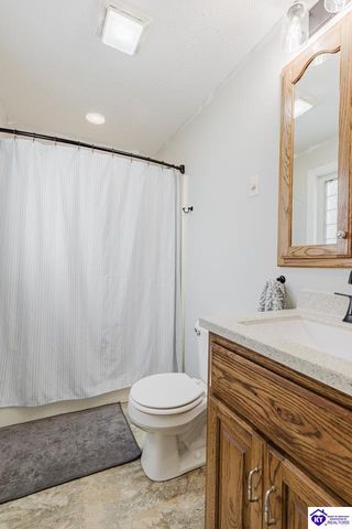 237 Oxmoor Drive, Elizabethtown, KY 42701