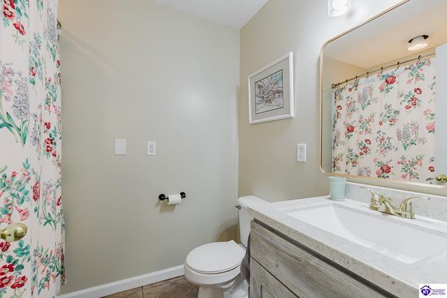 237 Oxmoor Drive, Elizabethtown, KY 42701