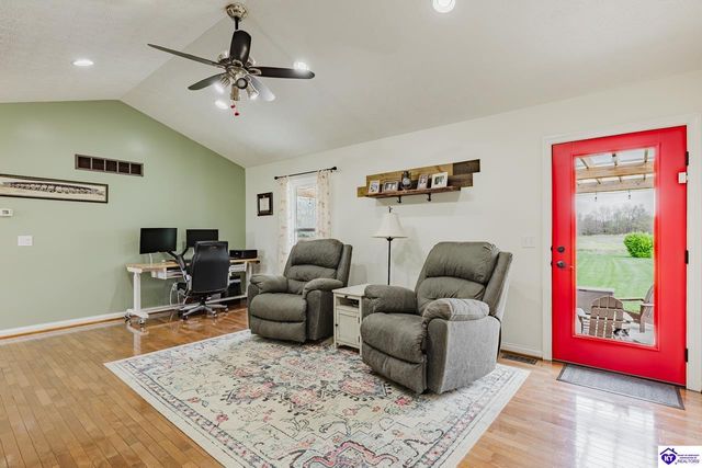 237 Oxmoor Drive, Elizabethtown, KY 42701