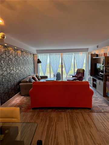 5750 Collins Ave 11D, Miami Beach, FL 33140