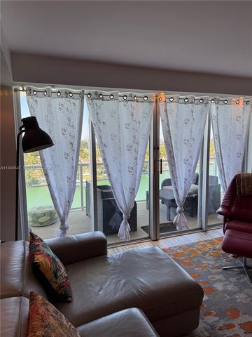 5750 Collins Ave 11D, Miami Beach, FL 33140