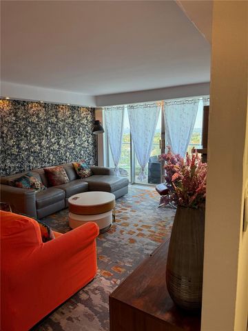 5750 Collins Ave 11D, Miami Beach, FL 33140