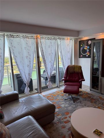 5750 Collins Ave 11D, Miami Beach, FL 33140