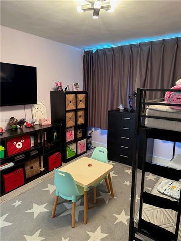 5750 Collins Ave 11D, Miami Beach, FL 33140