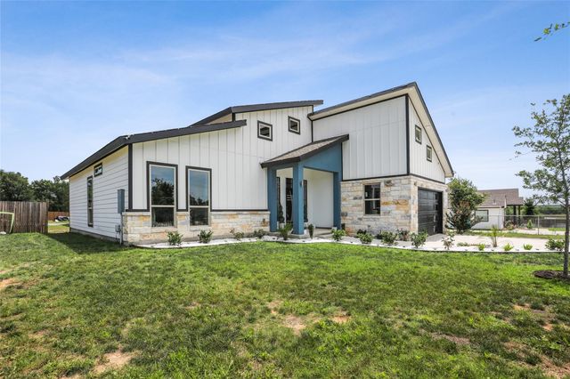 287 La Fortuna DR, Del Valle, TX 78617