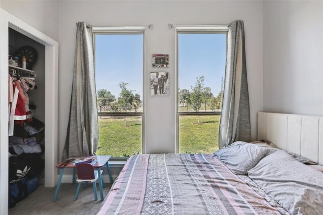 287 La Fortuna DR, Del Valle, TX 78617
