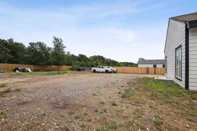 287 La Fortuna DR, Del Valle, TX 78617