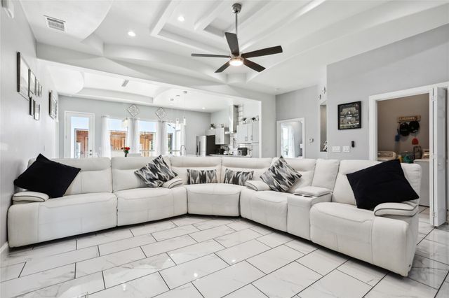 287 La Fortuna DR, Del Valle, TX 78617