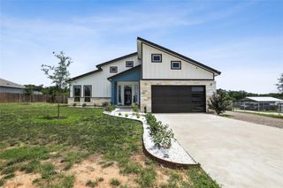 287 La Fortuna DR, Del Valle, TX 78617