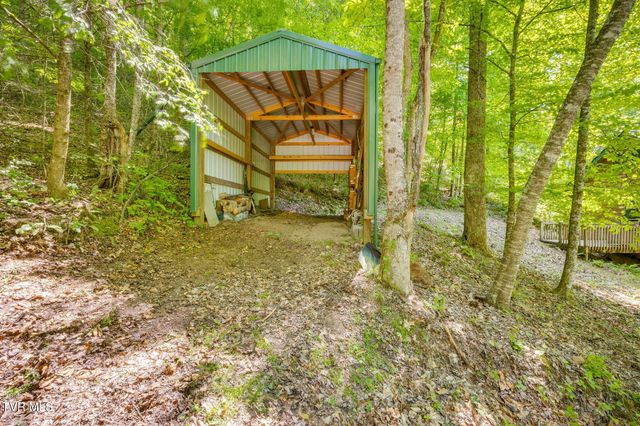 497 Lakeview Drive, Butler, TN 37640
