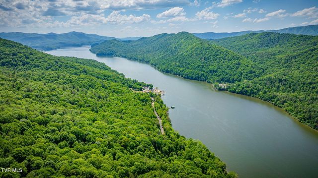 497 Lakeview Drive, Butler, TN 37640