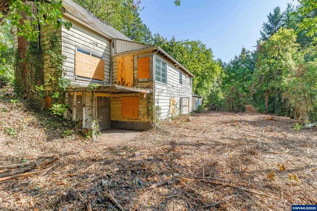 6920 NW Thompson Rd, Portland, OR 97229