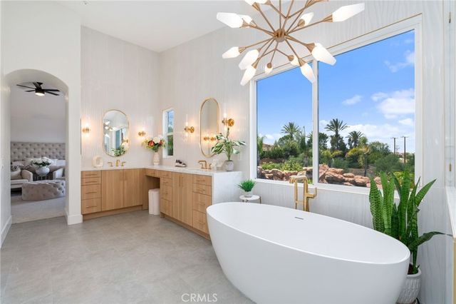 3988 Shady Ridge, Corona, CA 92881